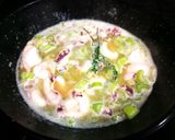 Foto del paso 2 de la receta: Mini sepias con pencas de apio a la cerveza
