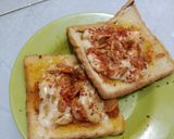 Foto langkah ke 4 dari resep Roti panggang sosis teplon.