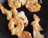 Foto del passaggio 6 della ricetta Malloreddus con porri e gamberi