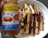 A picture of step 1 of Sweet and Chilli Sauce Eggplant.