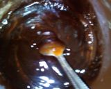 Pas rețetă Mouse de caramel și ciocolată pe pat de blat cu cacao 1 fotografie