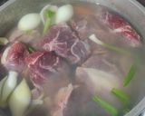 Foto del paso 2 de la receta: Blanquette de veau (estofado de ternera)🇫🇷