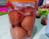 Foto langkah ke 3 dari resep Telur Asin Bawang Pedas.