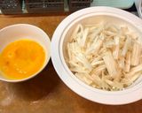 金針菇絲瓜蛋花的食譜步驟2照片