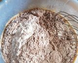 Foto langkah ke 5 dari resep Choco Muffin.
