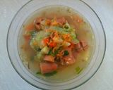 Foto langkah ke 4 dari resep Sup Sosis+Sayuran Simple.
