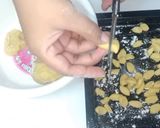 Foto langkah ke 2 dari resep Biji ketapang.