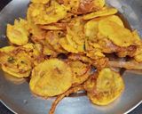 A picture of step 4 of Onion Pakora.