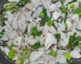 A picture of step 2 of Carrot And Potato poriyal.