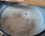 A picture of step 1 of Shahi Tukda Thandai Shots.