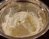 A picture of step 11 of Boston Cream Pie Cheesecake.