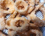 Foto langkah ke 3 dari resep 116. Cumi Goreng KW | Crispy Onion 🧅 Rings.