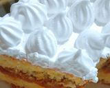 Foto del paso 6 de la receta: Bizcochuelo Básico en 3 pasos con Merengue y Dulce de Leche
