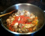 Foto del paso 3 de la receta: Rabo de cerdo con repollo