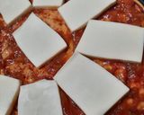 Foto del paso 2 de la receta: Pizza con mejillones, palmitos, jamón