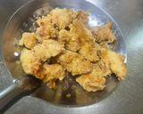 Gambar langkah 5 resipi Ayam Popcorn.