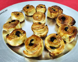 Foto del paso 8 de la receta: Caracolas hojaldradas de canela, pasas y miel en airfryer