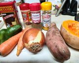 Foto del paso 1 de la receta: Crema de calabaza y batata