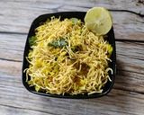 A picture of step 3 of Kanda Batata Poha.