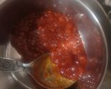 A picture of step 2 of Schezwan noodles dosa.