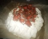 A picture of step 5 of Strawberry Pavlova.