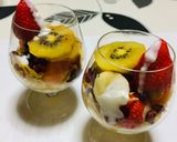 Foto del paso 2 de la receta: Ensalada de frutas frescas con yogur natural