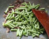 Foto langkah ke 3 dari resep Tumis buncis daging Sapi ala resto (resep bubu).