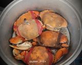 Foto langkah ke 1 dari resep Kepiting Asam Manis Simpel.