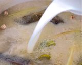 Foto langkah ke 6 dari resep Soto Betawi with Saffron.