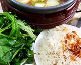 Hình bước làm 4 của món Lẩu Gà Nấu Ớt Xiêm Xanh