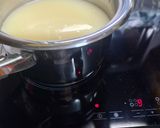Foto del paso 2 de la receta 106. Sopa de Piñones y Huevo Cocido