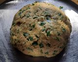 A picture of step 4 of Fresh methi leaves paratha.