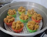 Foto langkah ke 7 dari resep Bolu kukus gula merah.
