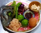 รูปขั้นตอนการทำที่ 1 ของ ยำถั่วพูกุ้งสดไข่ต้มยางมะตูม