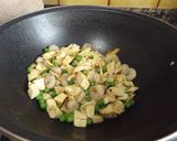 Foto del paso 2 de la receta Arroz basmati con pechuga de pollo y guisantes