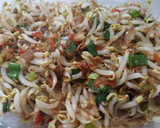 Foto langkah ke 1 dari resep Toge goreng.