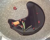 Foto del passaggio 3 della ricetta Tataki di fassone con riduzione di aceto balsamico