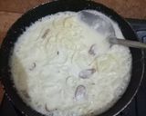 Foto langkah ke 7 dari resep Fettucini Carbonara.