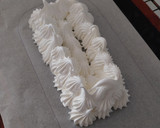 Foto del paso 5 de la receta Tarta Pavlova de crema pastelera y albaricoques