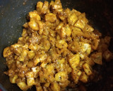 *வாழைக்காய் சுக்கா*(valaikkai sukka recipe in tamil) ரெசிபி ஸ்டேப் 7 புகைப்படம்