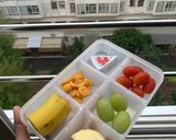 Hình bước làm 3 của món Hộp Ăn Vặt Cho Bé (Travel/Picnic Snack Box For Kids)