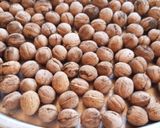 صورة لخطوة 4 من وصفة طريقة حفظ الجوز الاخضر واليابس مدة سنة كاملة 🥰