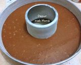 Foto langkah ke 8 dari resep Bolu caramel jadul.