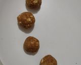 Foto langkah ke 2 dari resep Bola bola roma kelapa.