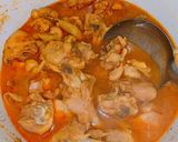 A picture of step 3 of Mi Quang Chicken Noodles.
