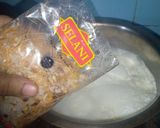 A picture of step 2 of Sheer khorma.