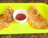 A picture of step 10 of Lauki bhopala uttapam.