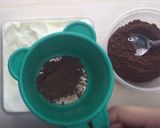 Foto langkah ke 5 dari resep Tiramisu Dessert Box.