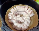 รูปขั้นตอนการทำที่ 3 ของ หมูกรอบ