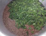 A picture of step 1 of Masala khichu papti ka aata.